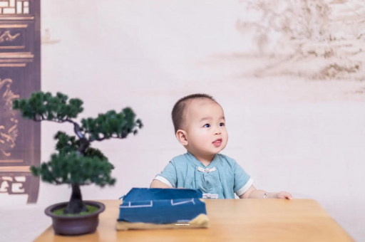 蓬莱宝宝喊肚子疼怎么回事